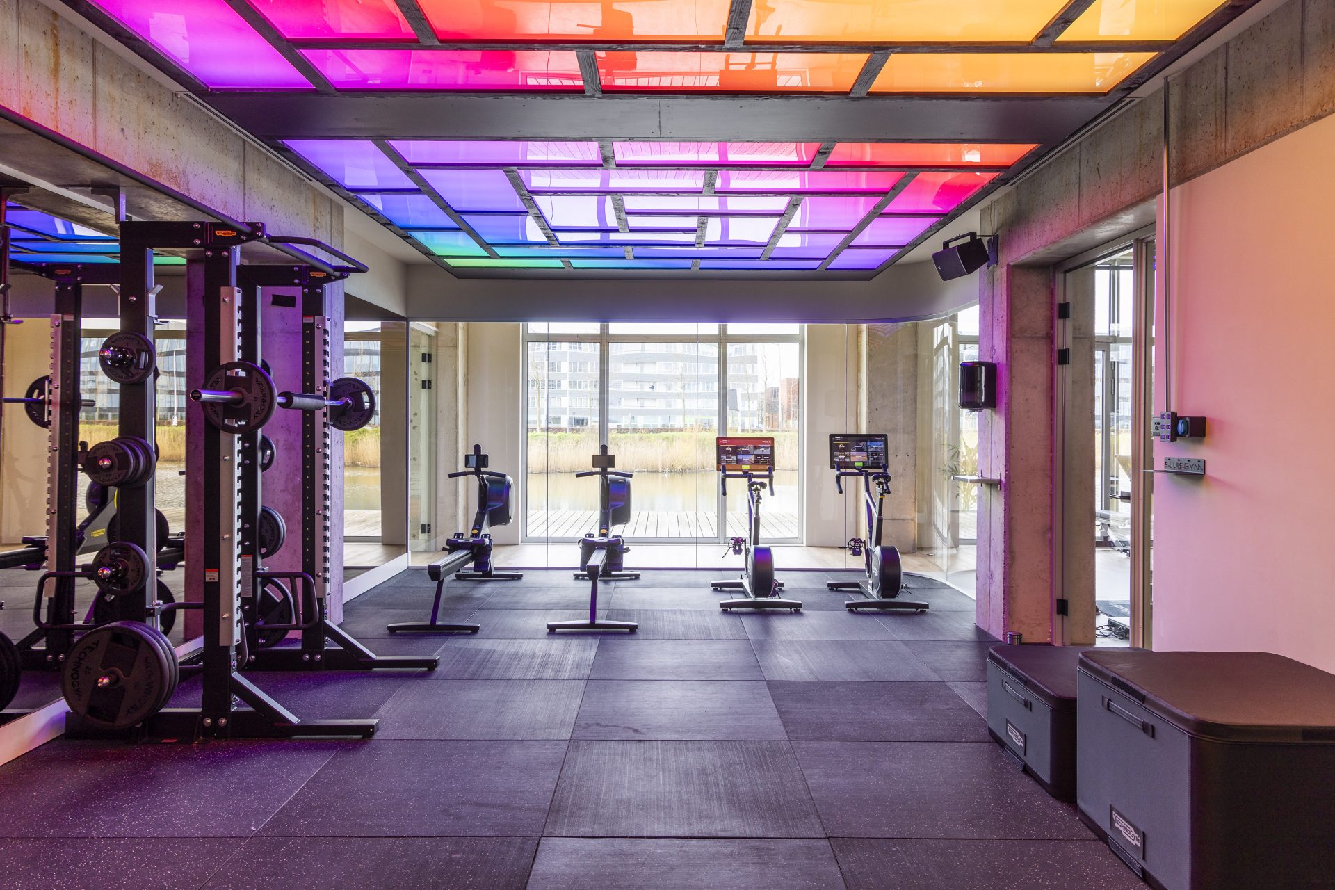 Sluisgym IJburg, Sports installation in Amsterdam, NL by Skidson